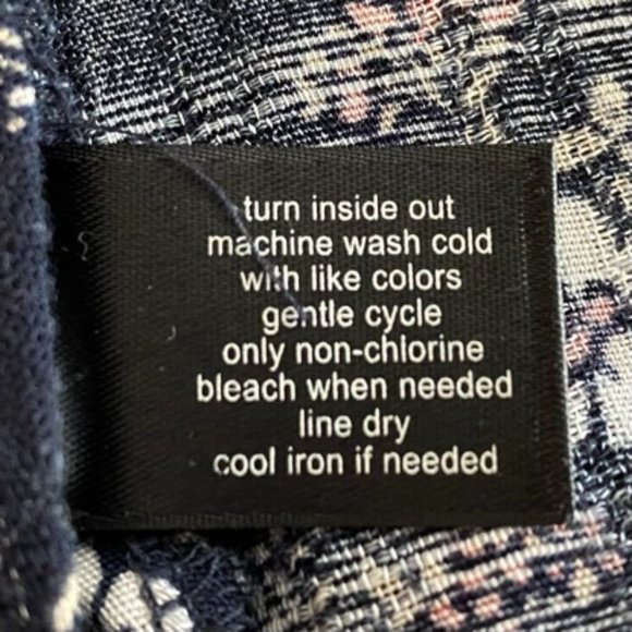 Lane Bryant, Floral Oversized Long Sleeve 1/2 Button Down, Size 22/24 - Picture 6 of 7